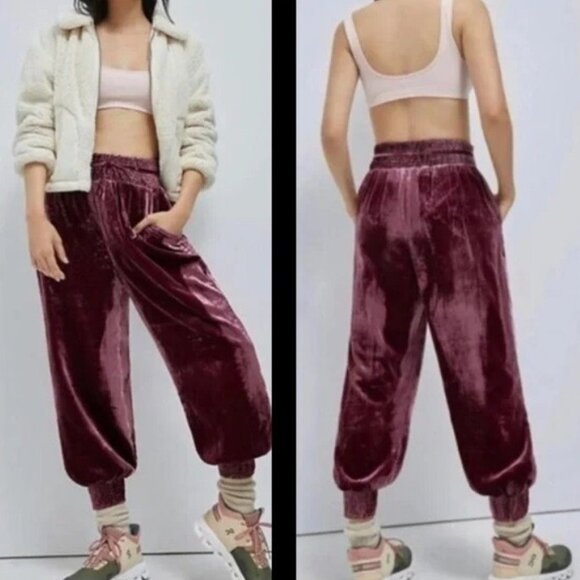 Anthropologie Gloria Velvet Joggers in Wine Bordeaux - Picture 1 of 9